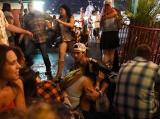 Las Vegas MASS SHOOTING: Mandalay Bay festival attack – 58 dead, 500 injured – gunman down