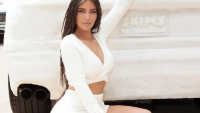Kim Kardashian’ın kürk kaplı Lamborghini